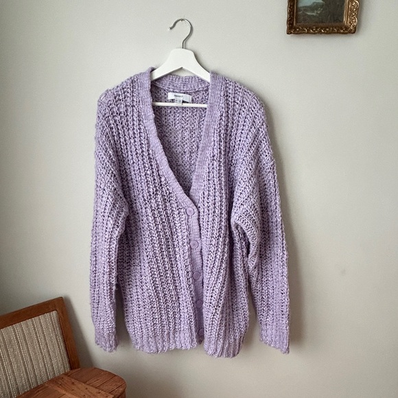 Adorable Lavender / Pastel Purple Cardigan! - Picture 1 of 3